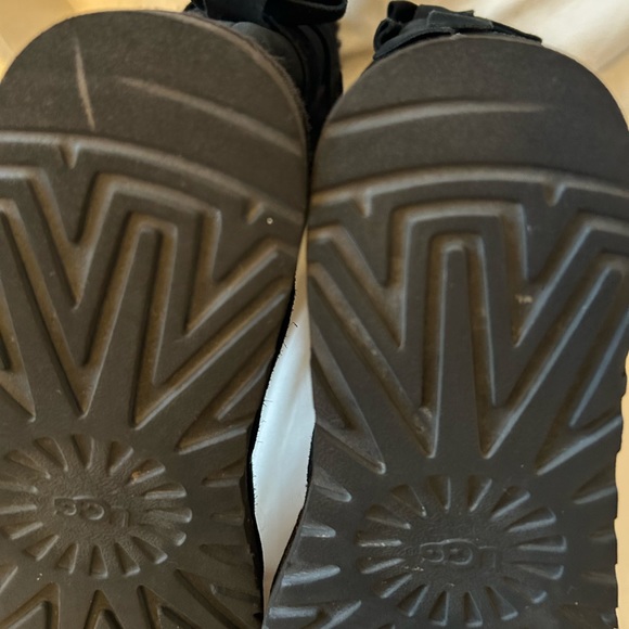 UGG | Allegra Bow II - Picture 4 of 8